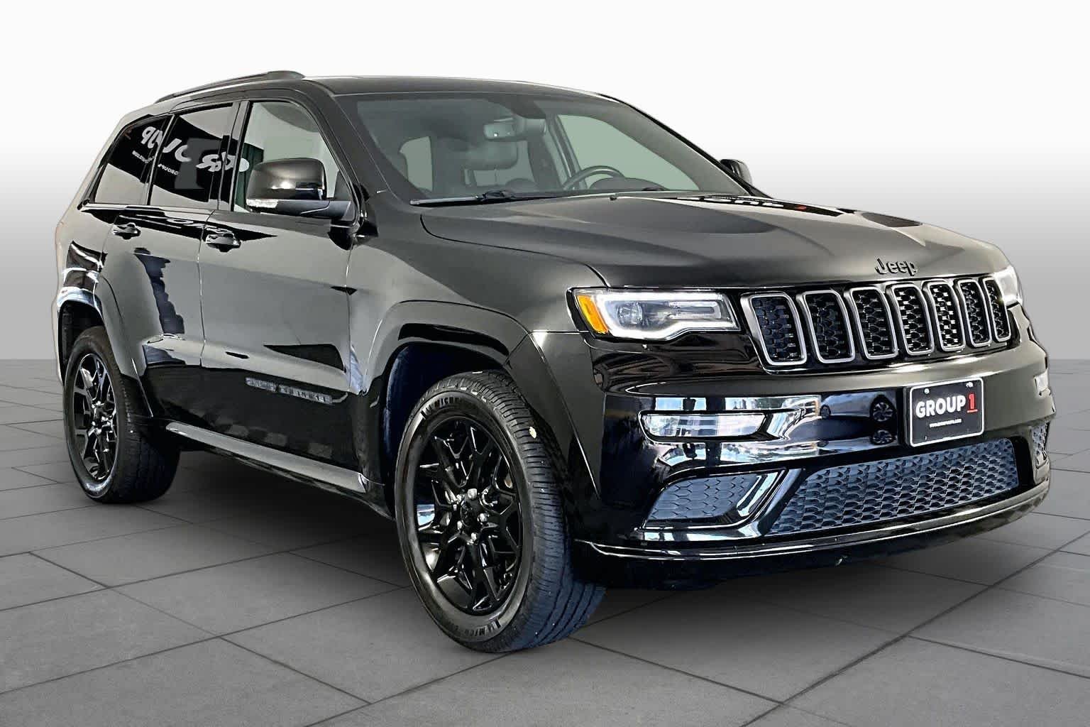 Used 2021 Diamond Black Crystal Pearlcoat Jeep Limited X image 3