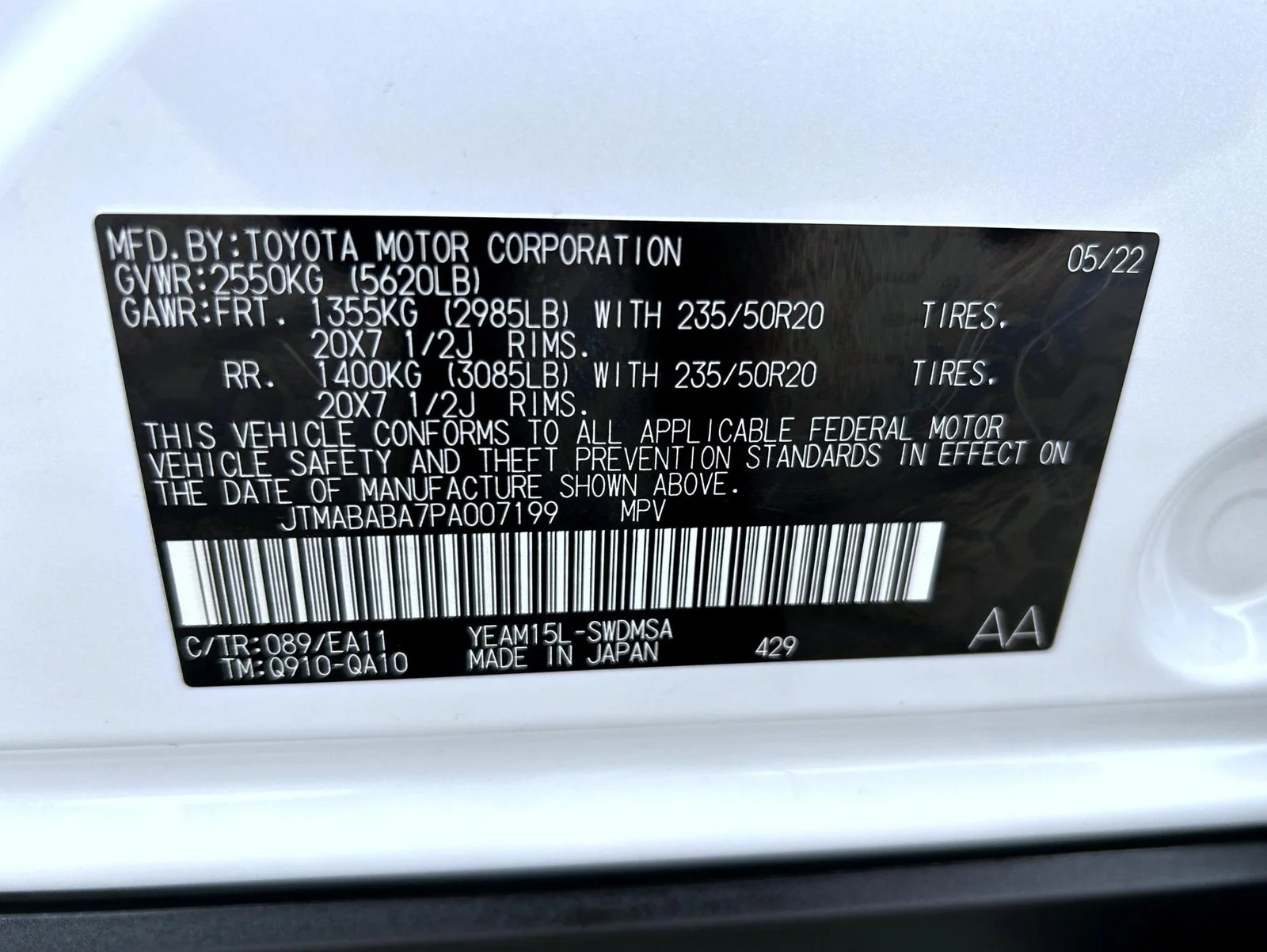Used 2023 White Subaru Limited image 25