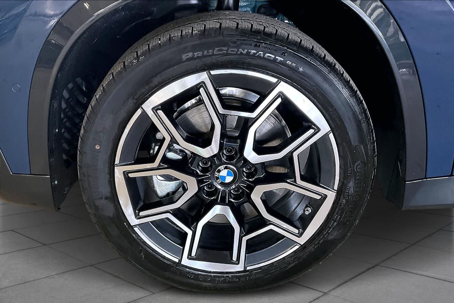 New 2026 Night Dusk Blue Metallic BMW xDrive28i image 11