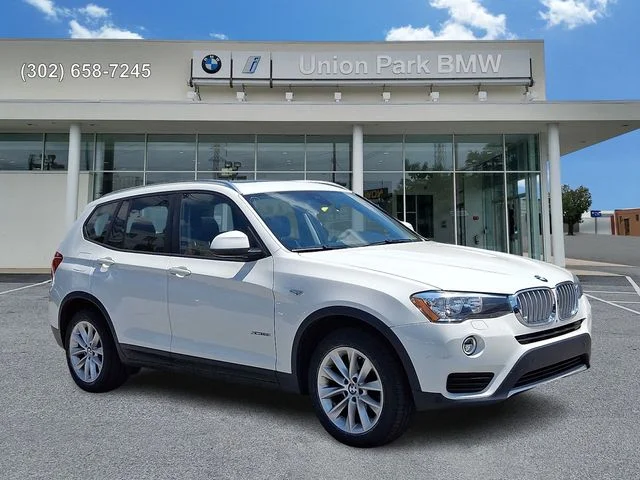 Used 2017 Alpine White BMW xDrive28i image 3
