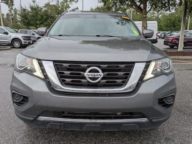 Used 2020 Gun Metallic Nissan S image 8