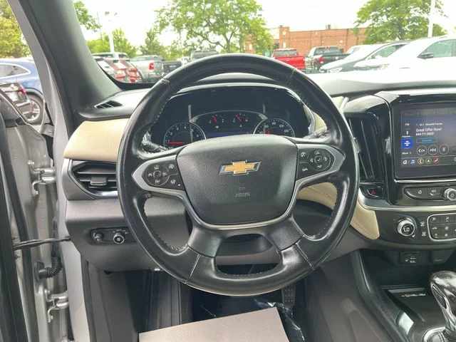 Used 2022 Silver Chevrolet LT Leather image 13