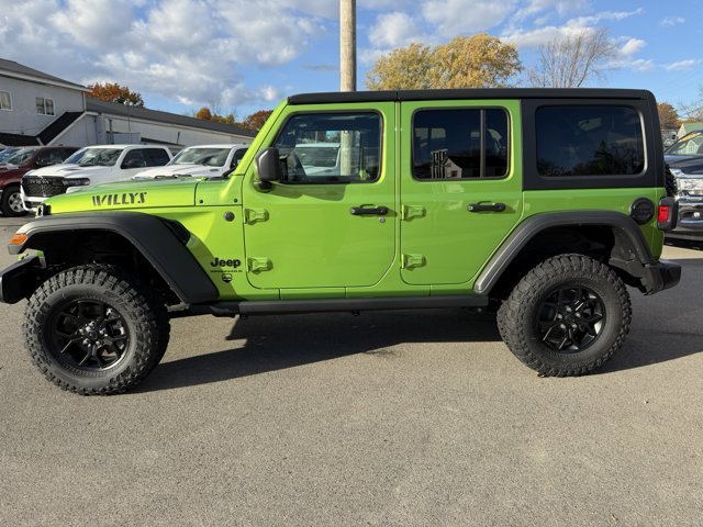 2025 Jeep Wrangler Willys photo 2