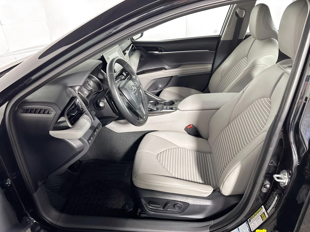 Used 2023 Black Toyota SE image 11
