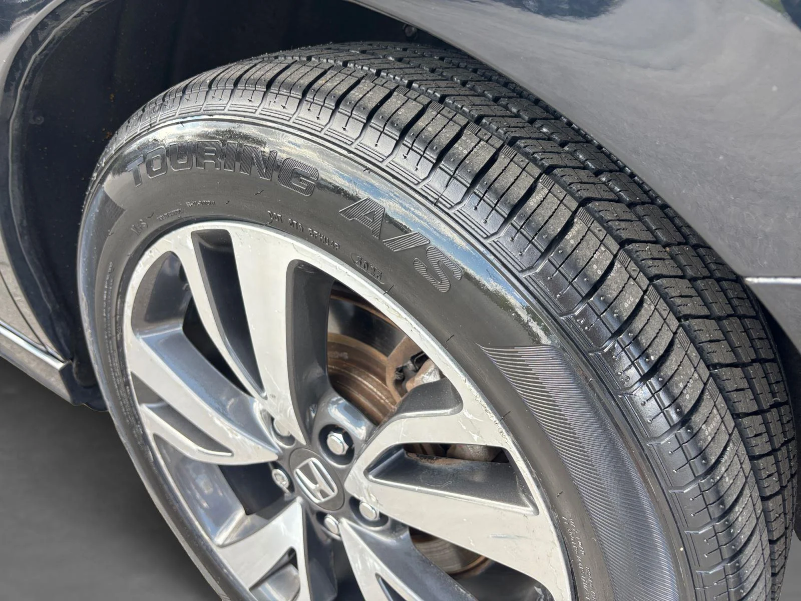 Used 2021 Crystal Black Pearl Honda Touring image 60