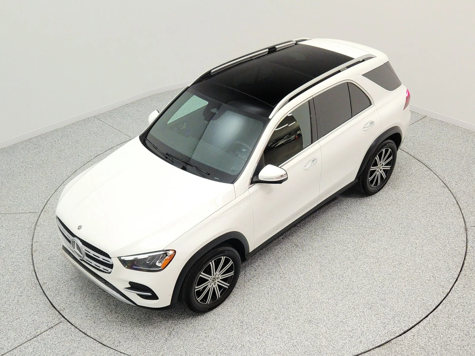 Certified Used 2024 Polar White Mercedes-Benz GLE 350 4MATIC® SUV image 23