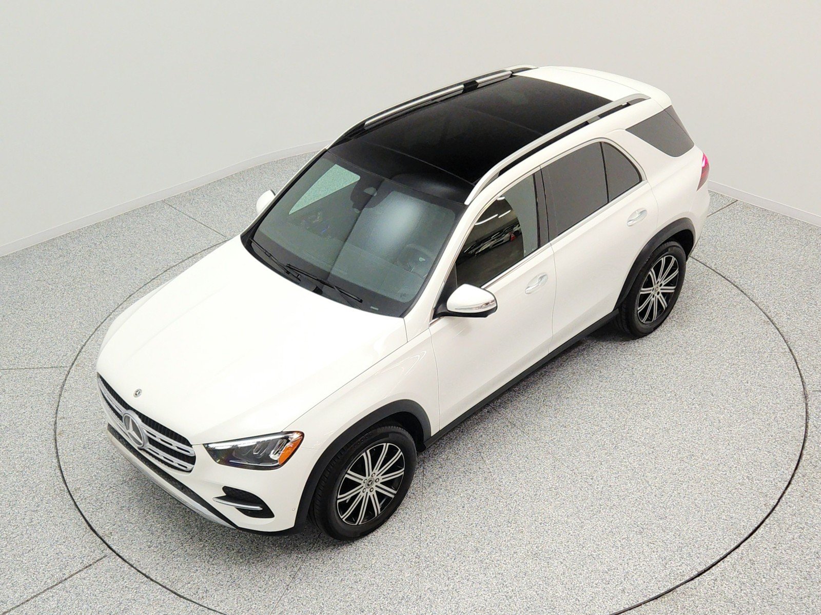 Certified Used 2024 Polar White Mercedes-Benz GLE 350 4MATIC® SUV image 23