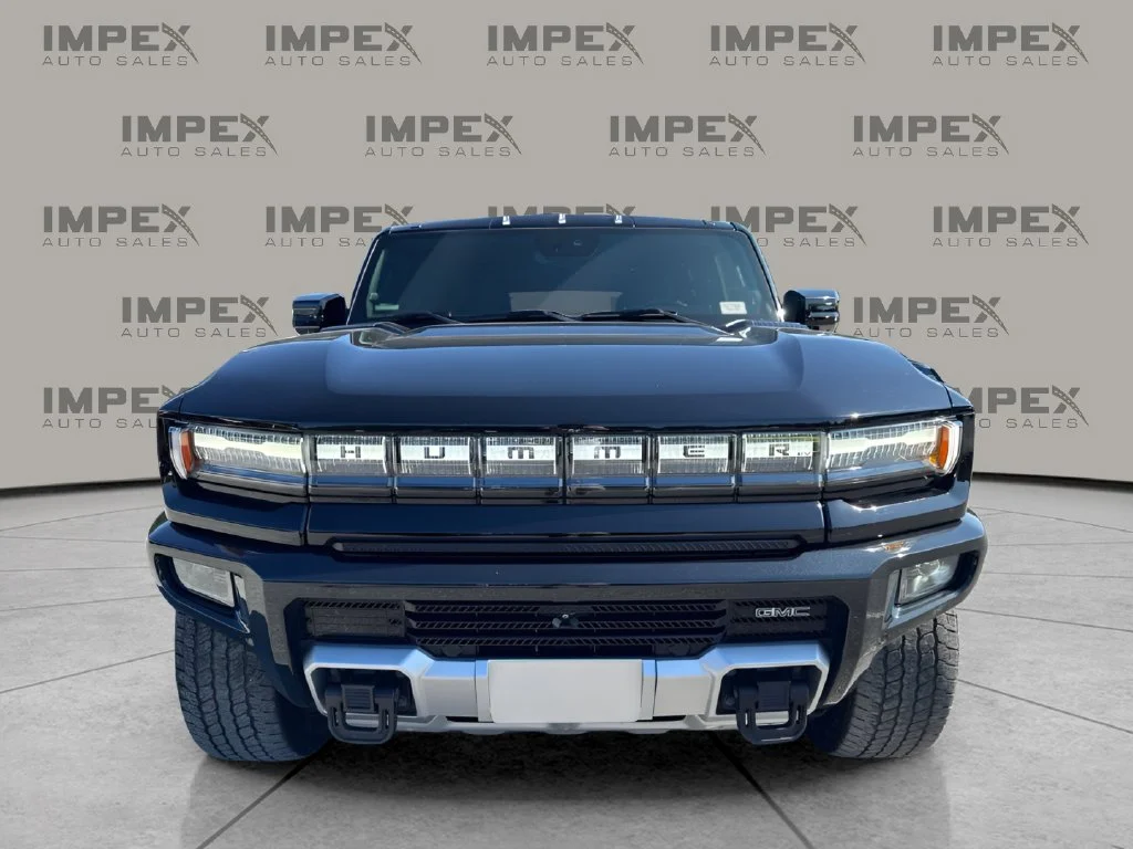 Used 2024 Black GMC 2X image 8
