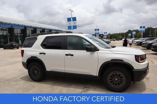 Certified Used 2026 Platinum White Pearl Honda TrailSport image 2