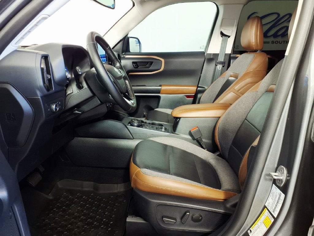 Used 2022 Carbonized Gray Ford Outer Banks image 7