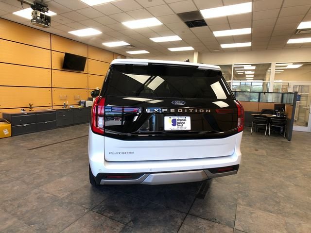 New 2026 Star White Metallic Tri-Coat Ford Platinum® image 6