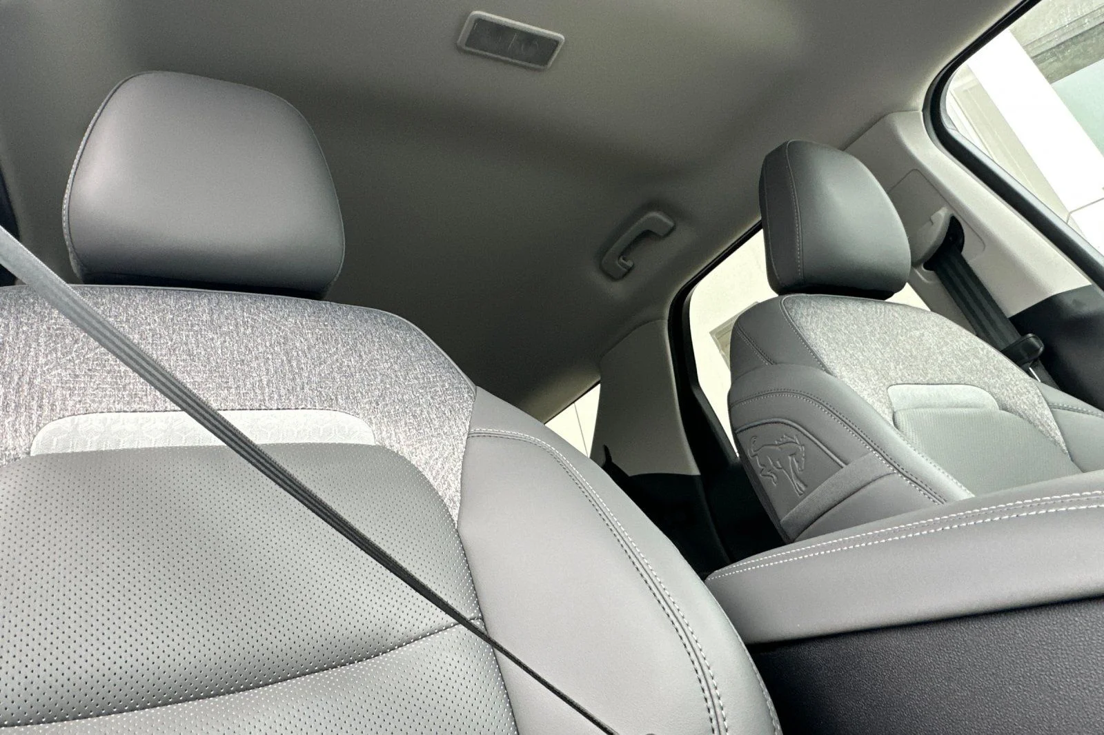 New 2025 Carbonized Gray Metallic Ford Badlands® image 16