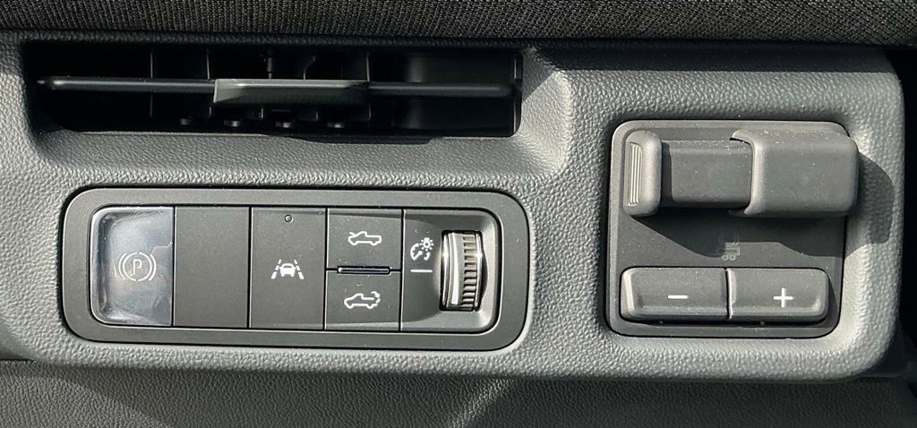 2026 GMC Sierra EV Elevation - Photo 20