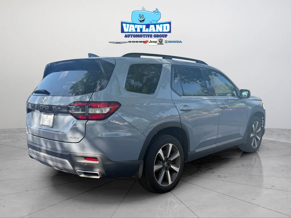 Certified Used 2024 Sonic Gray Pearl Honda Elite image 5