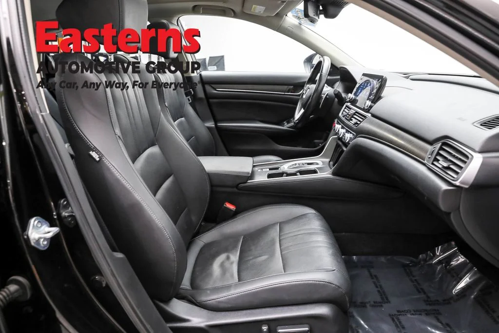 Used 2021 Black Honda Touring 2.0T image 24