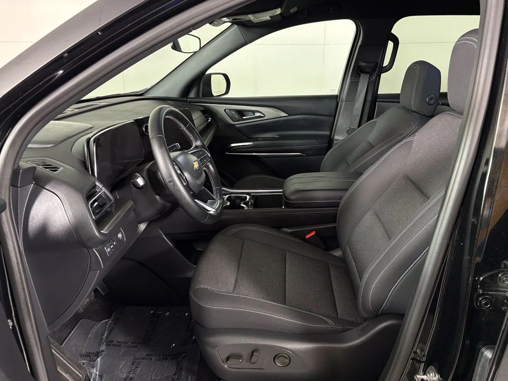 Used 2026 Black Chevrolet LT image 16