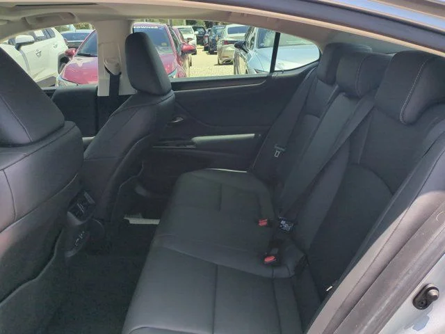 Used 2025 IRIDIUM Lexus 350 image 13