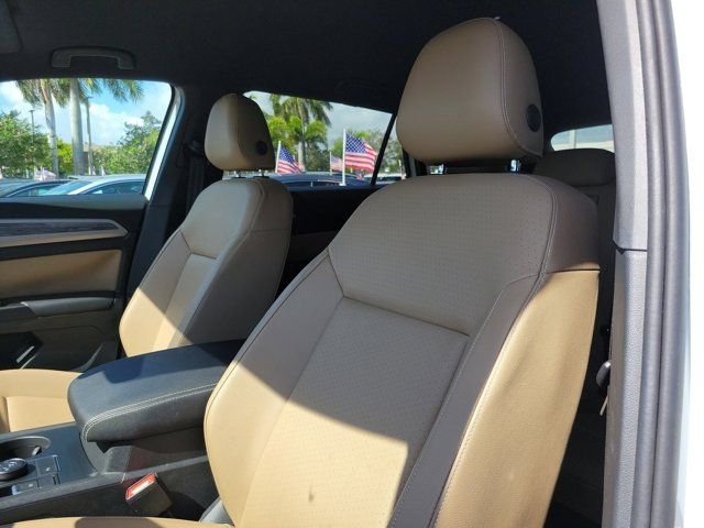 2020 Volkswagen Atlas Cross Sport - Photo 13
