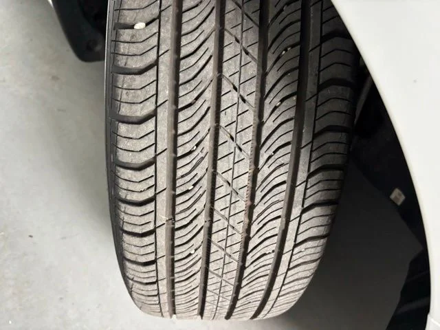 Used 2024 White Acura Base image 32