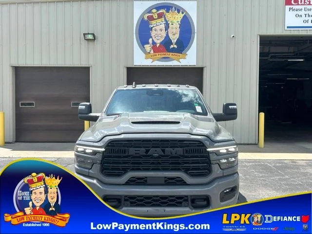 New 2026 Ceramic Gray Clear-Coat Exterior Paint RAM LARAMIE image 9
