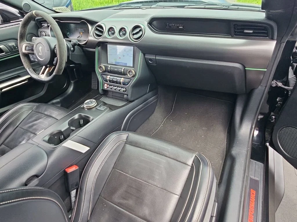 Used 2020 Gray Ford Shelby GT500 image 29