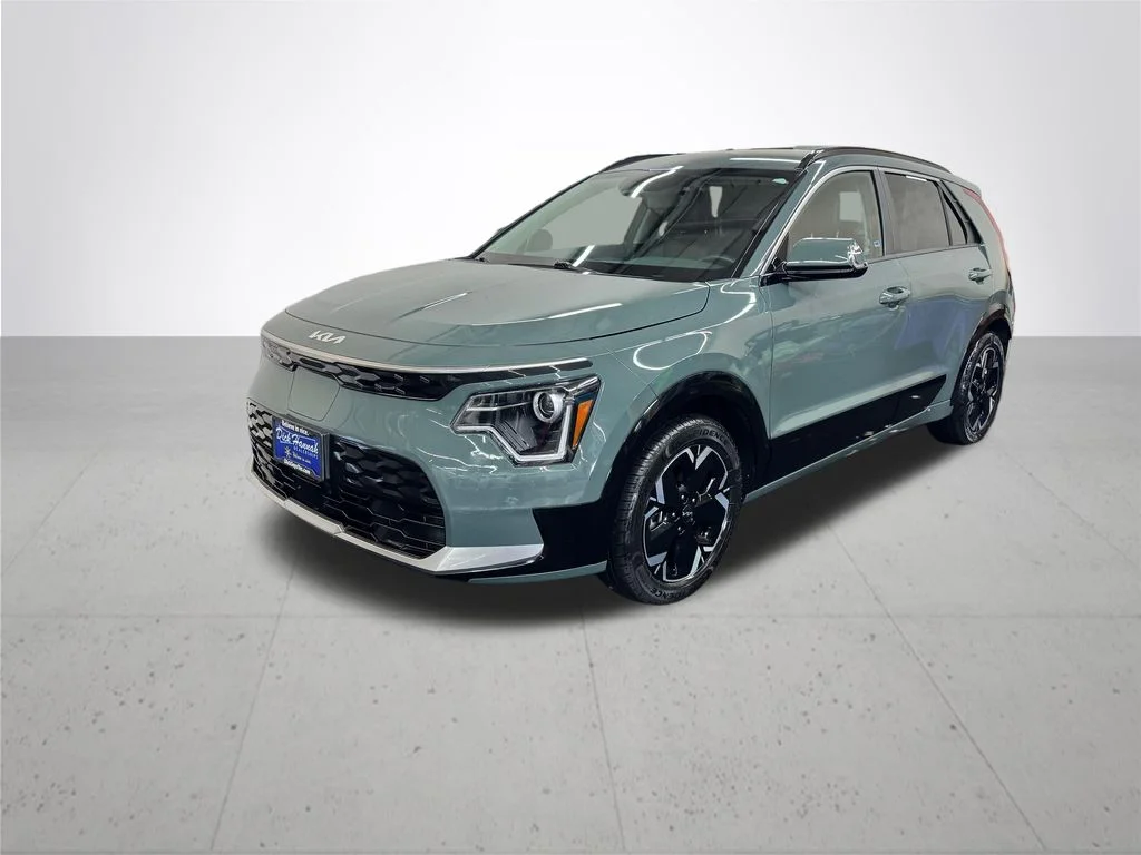 Used 2023 Kia Niro Wind with VIN KNDCR3L19P5037795 for sale in Vancouver, WA
