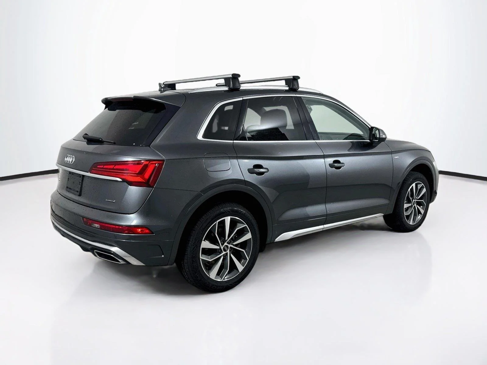 Used 2024  AUDI PREMPLS image 2