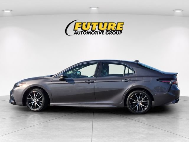 Used 2024 Gray Toyota SE image 7