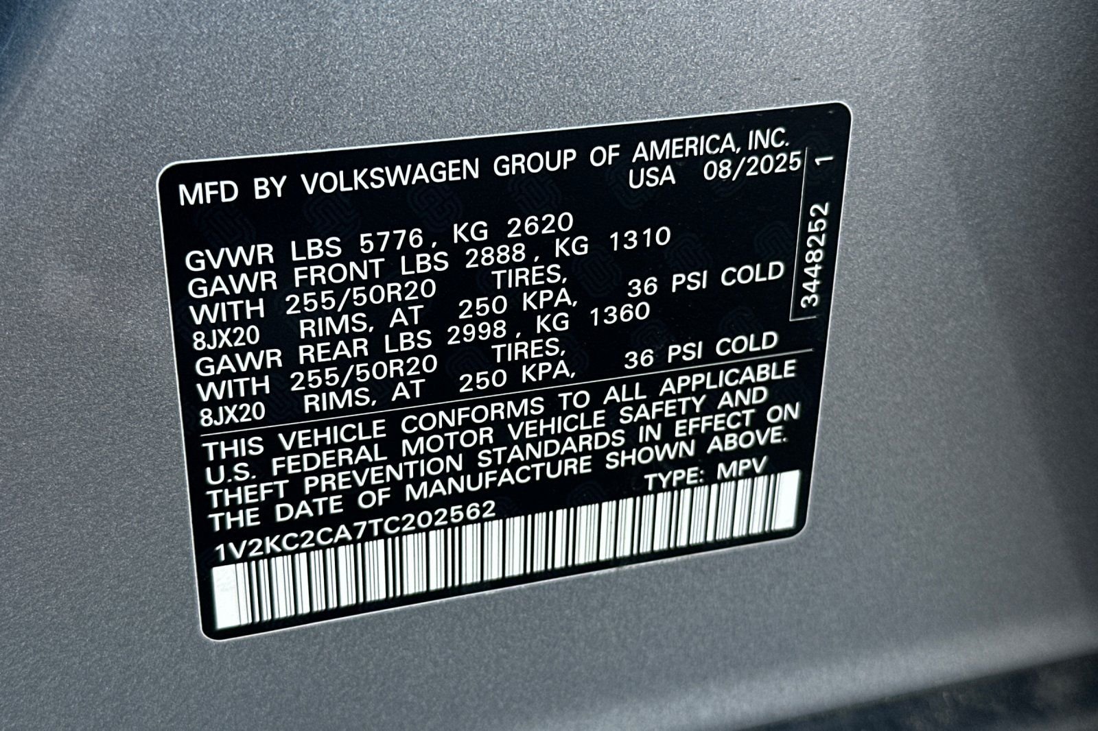 New 2026 Silver Mist Metallic Volkswagen 2.0T SE w/Technology image 28