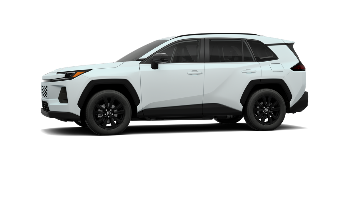 New 2026 Wind Chill Pearl Toyota XLE Premium image 3