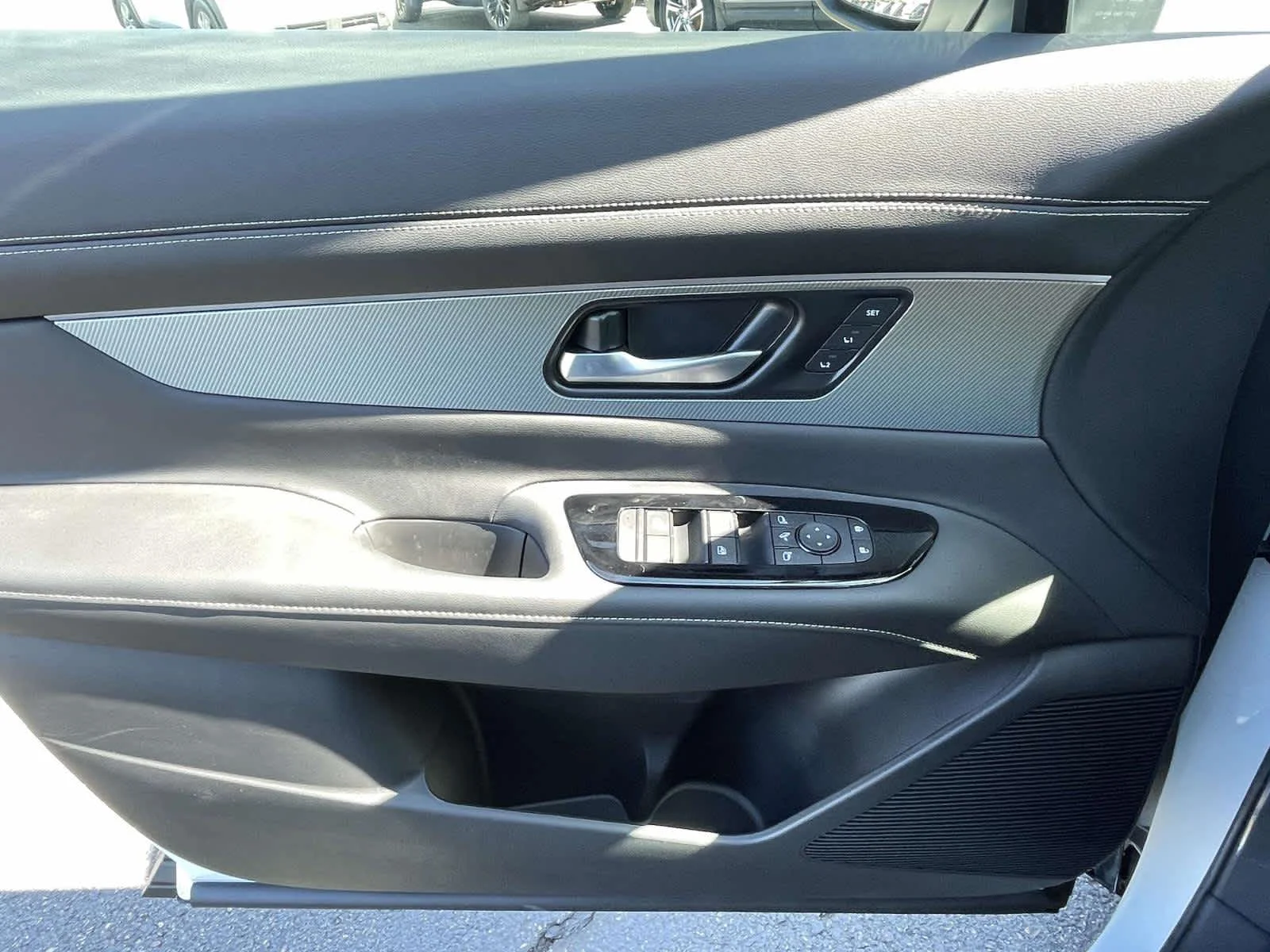 New 2026 Everest White Pearl Tricoat/Super Black Nissan Platinum image 29