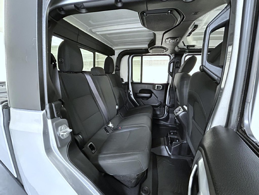 2020 Jeep Gladiator Sport S - Photo 19