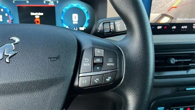 New 2025 Oxford White Ford Big Bend® image 35