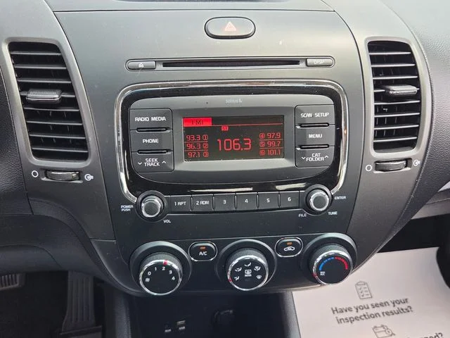 Used 2017 Red Kia LX image 17