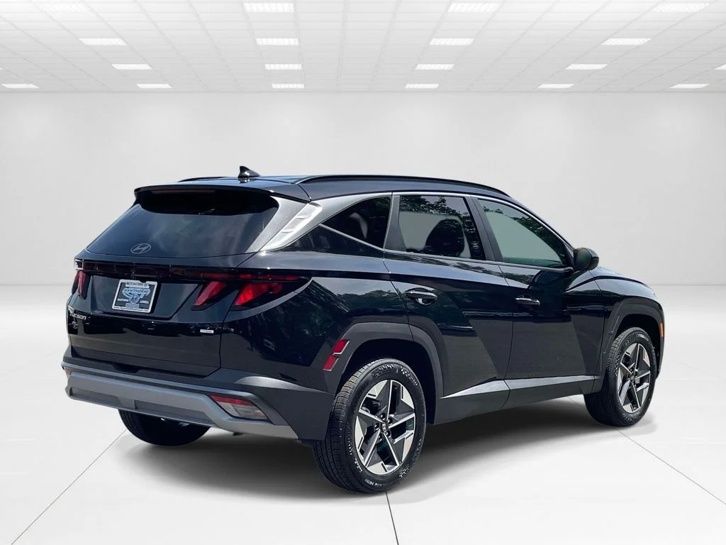 New 2026 Black Hyundai SEL image 6
