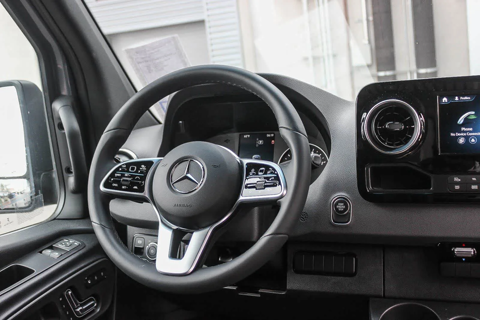 2023 Mercedes-Benz Sprinter Cargo Van Base - Photo 10