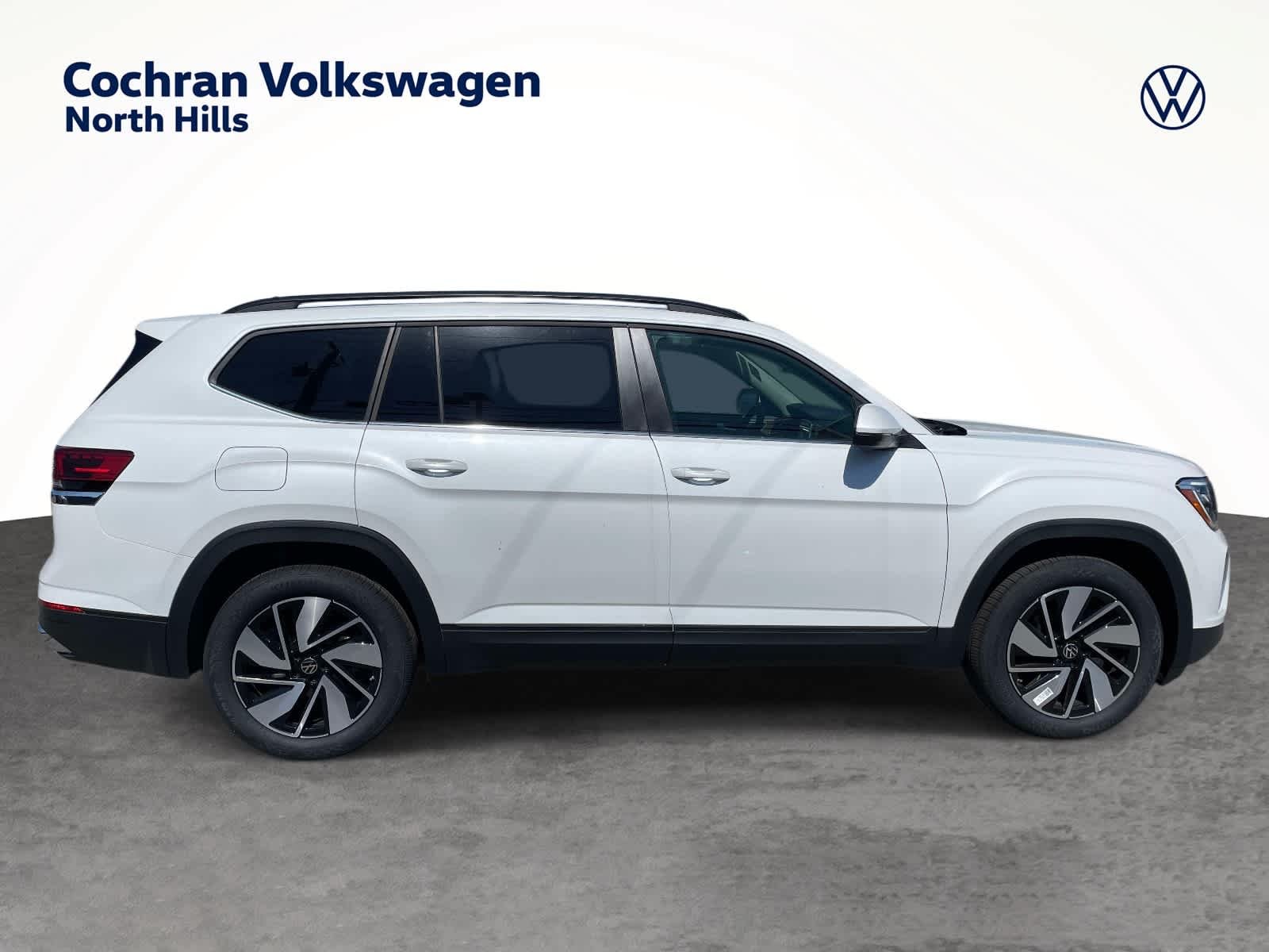 New 2026 Opal White Pearl Volkswagen 2.0T SE w/Technology image 2