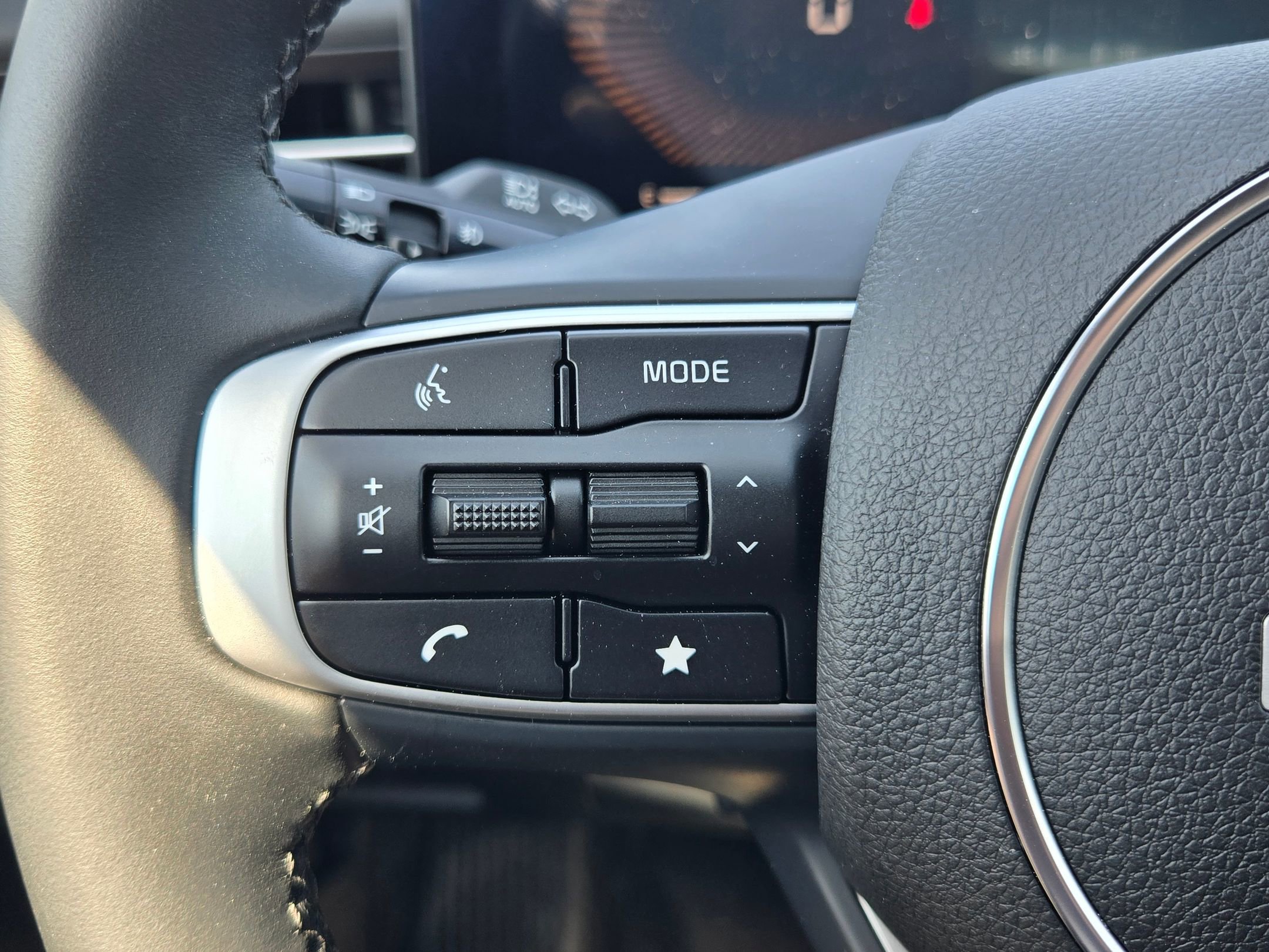 2026 Kia K5 GT-Line - Photo 26
