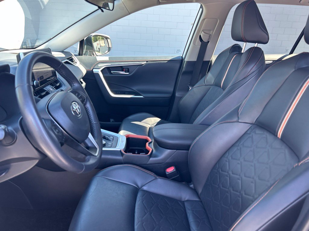 Used 2024 White Toyota Adventure image 10