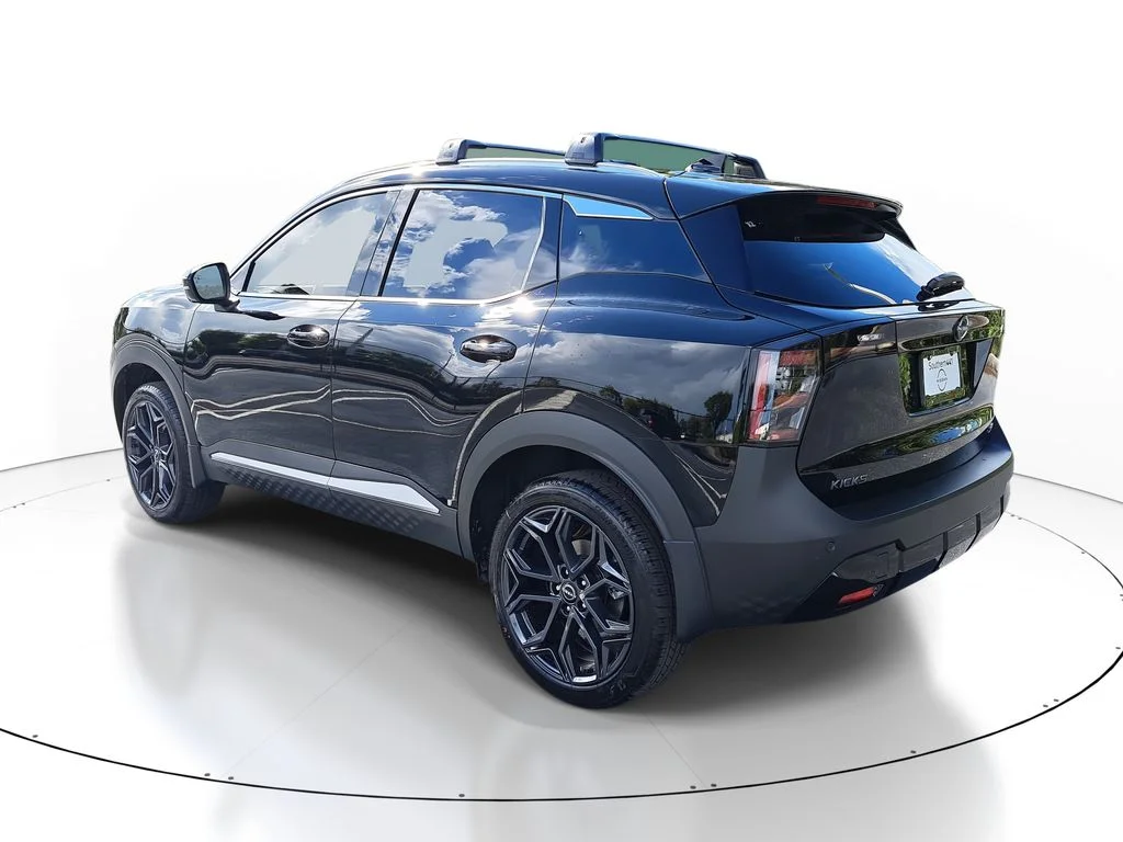 New 2026 Black Nissan SR image 5