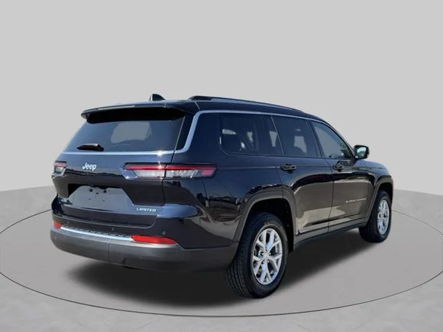Used 2023 Black Jeep Limited image 7