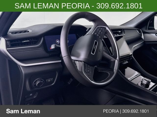 New 2027 High-Gloss Black Paint Jeep Laredo image 9