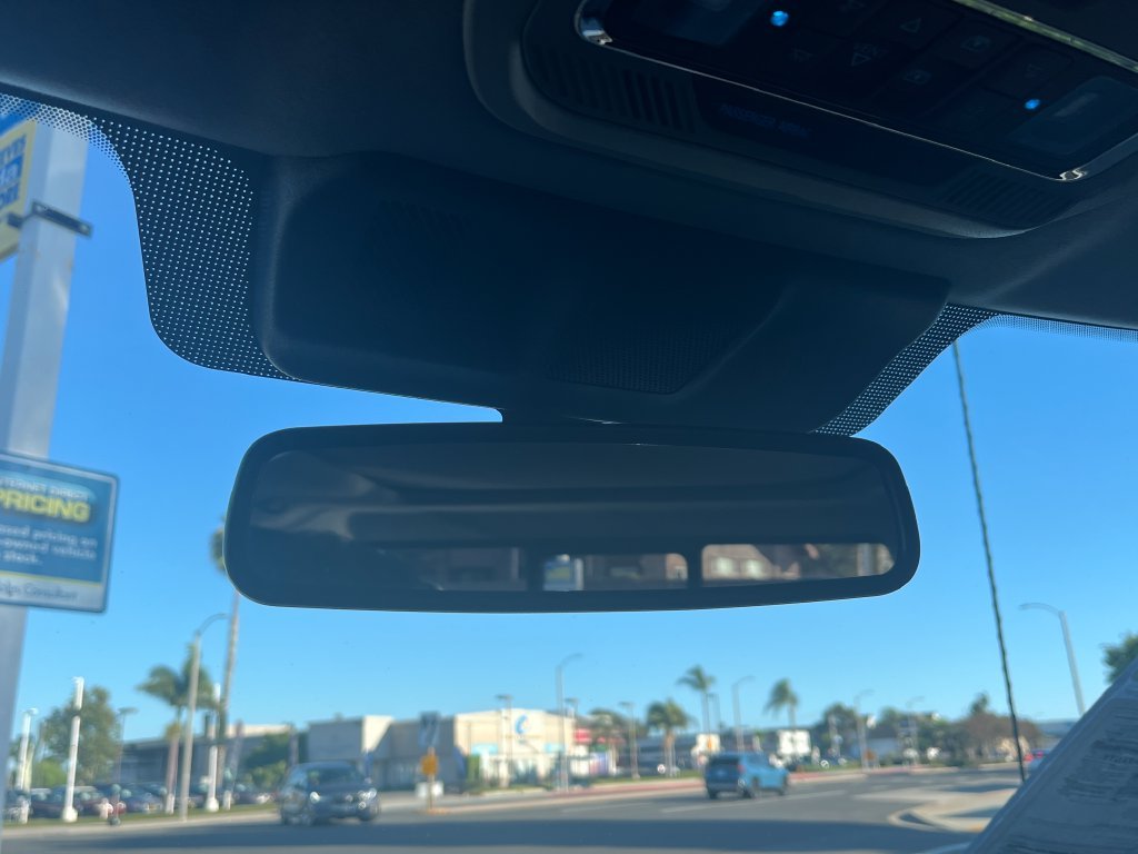 Used 2022 Black Ford Limited image 21