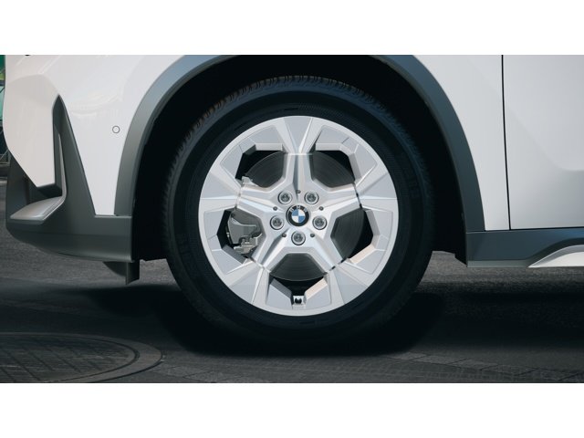 New 2027 Alpine White BMW  image 7