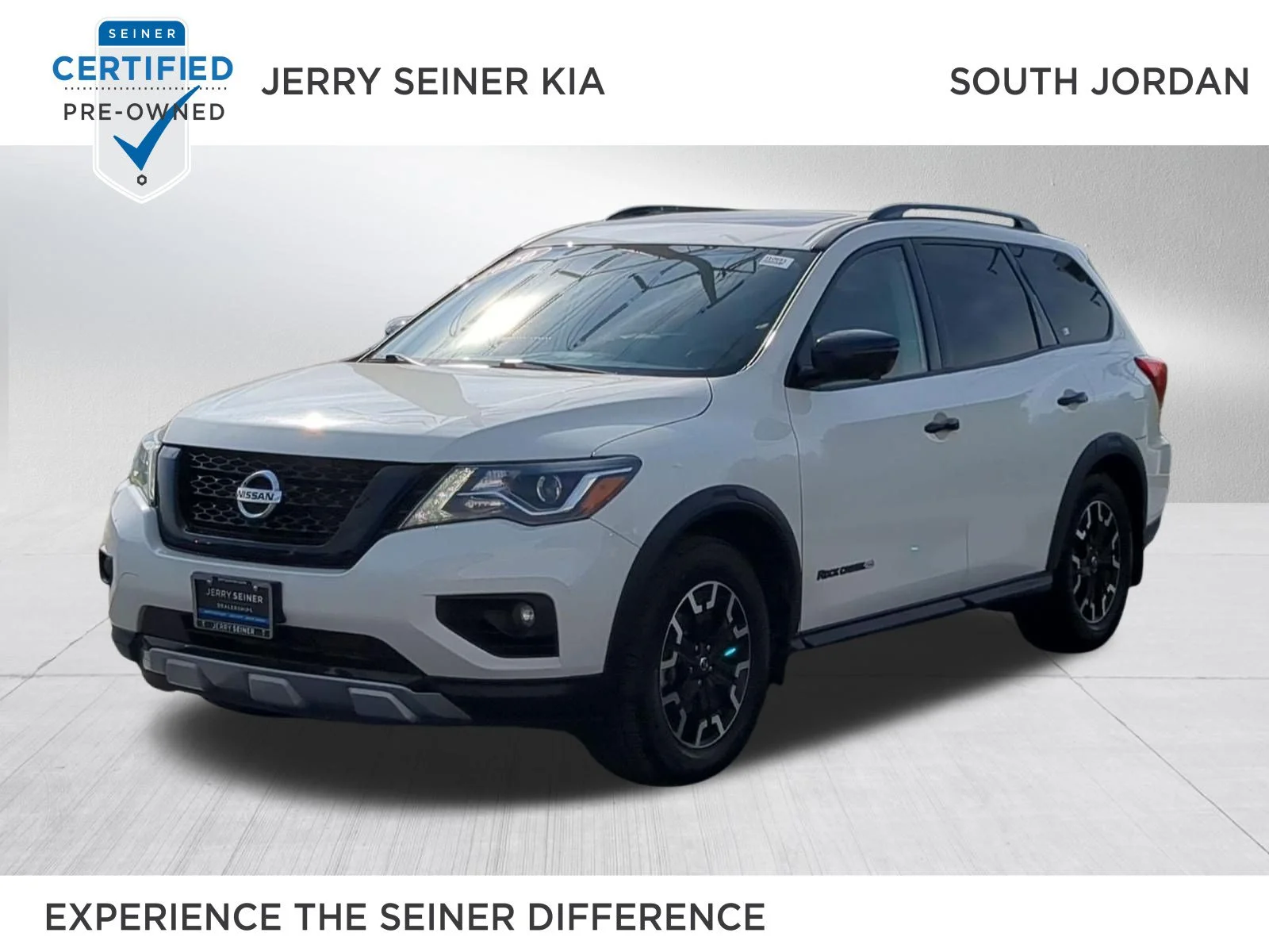 2020 Nissan Pathfinder SL 4WD photo