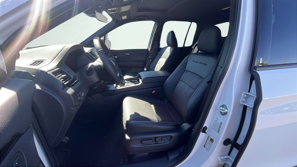 New 2026 Platinum White Pearl Honda Black Edition image 23
