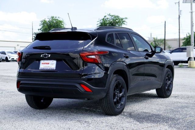 2026 Chevrolet Trax LT - Photo 6