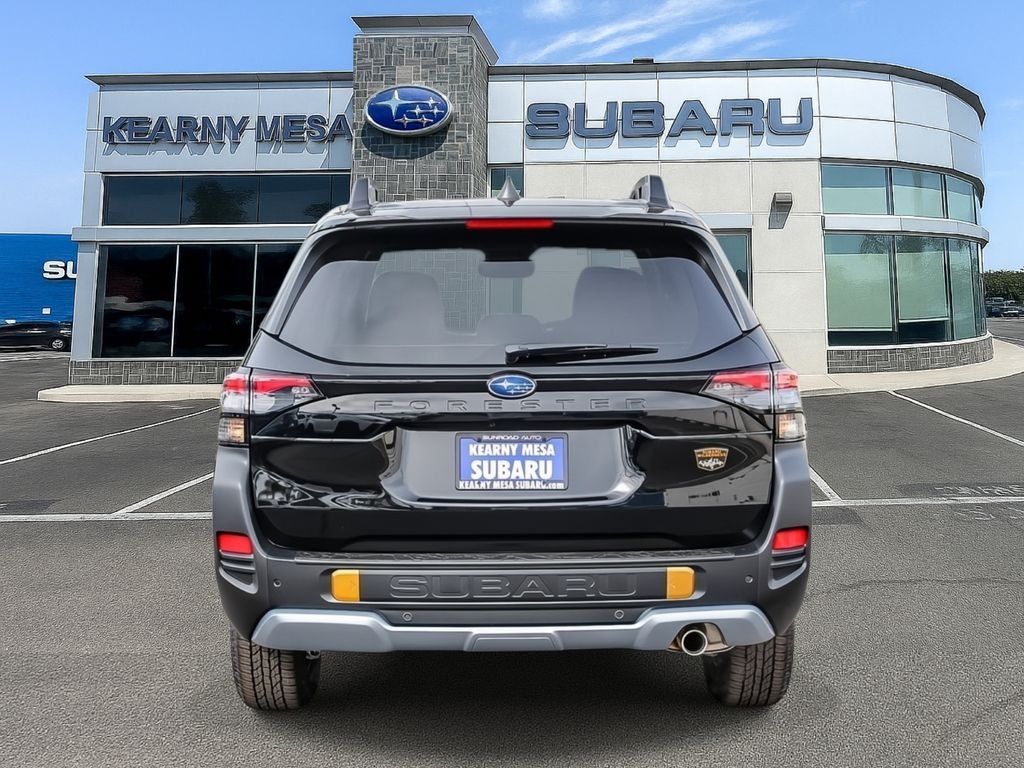 New 2026 CRYSTAL BLACK SILICA Subaru Wilderness image 5