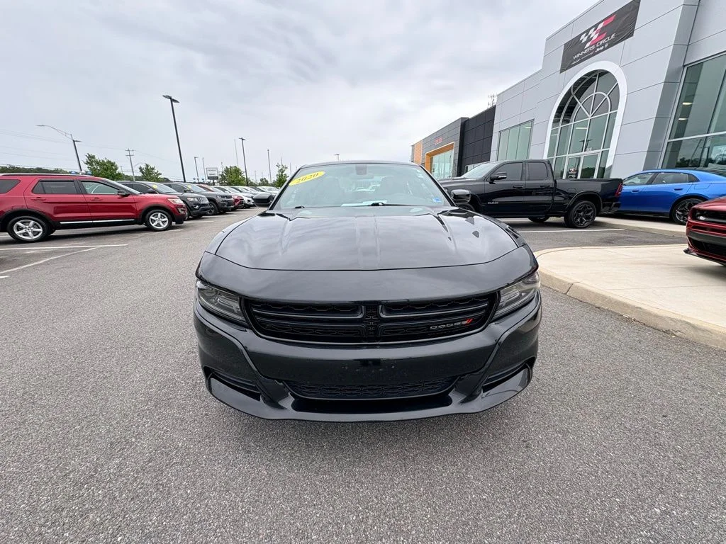 Used 2020 Black Dodge SXT image 10