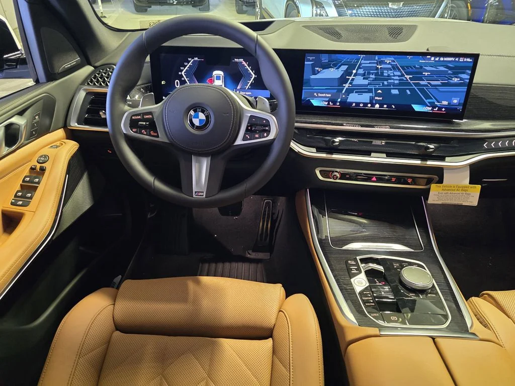 Used 2026 Alpine White BMW sDrive40i image 9